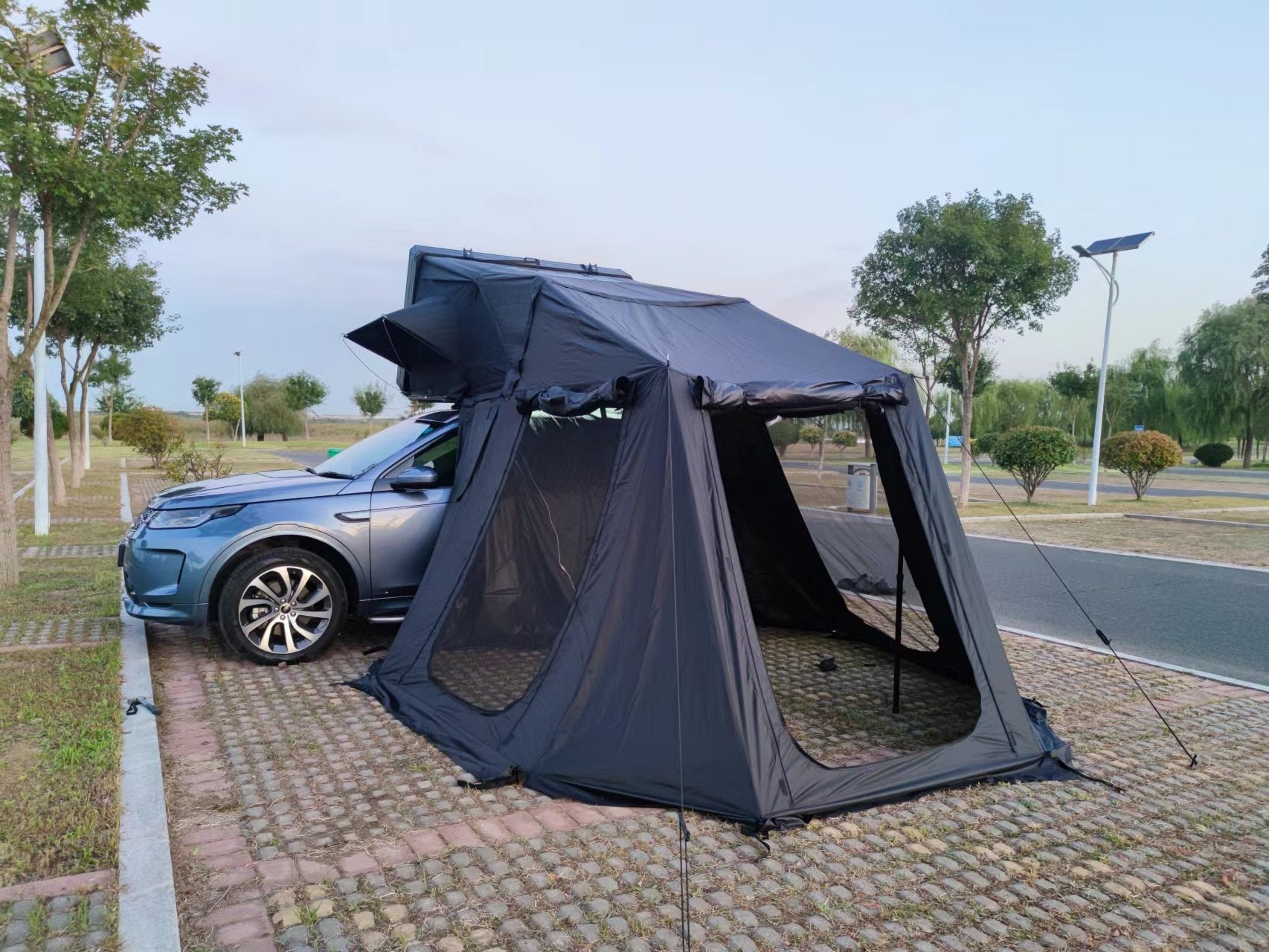 Kailop Aluminium Tall Hard Shell Roof Top Tent Car Roof Tent